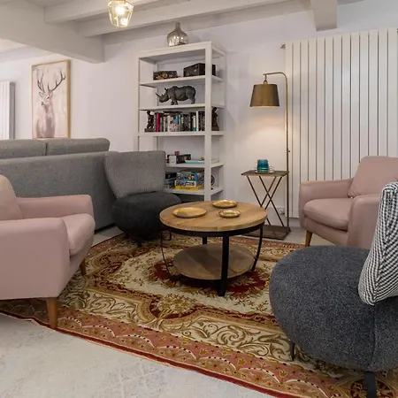 Casa Gerra * كوميلاس