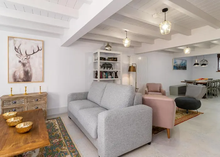 Casa Gerra * 柯米拉斯